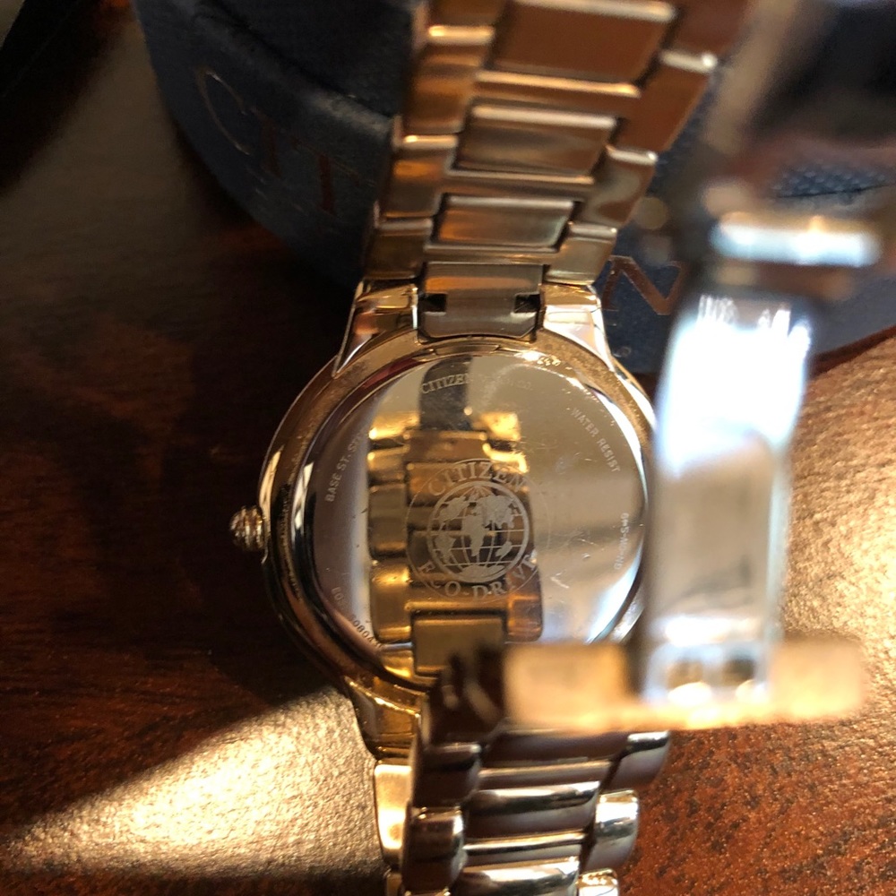 Authentic Citizen Eco-Drive Watch - Picture 3 of 4
